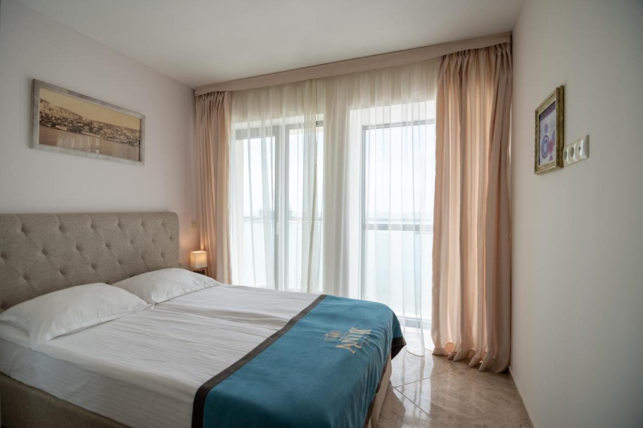 Antik Apartments Balchik Extérieur photo