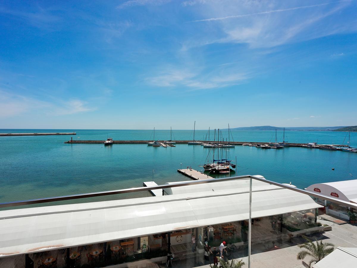 Antik Apartments Balchik Extérieur photo